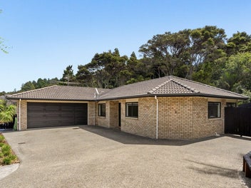 29A Heathglen Place, Bayview, Auckland