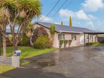 36 Seymour Street, Hornby, Christchurch