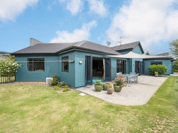 2 Garin Grove, Richmond, Richmond