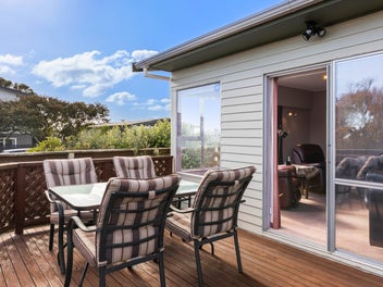 26 Lomita Road, Johnsonville, Wellington