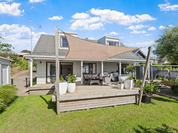 52B Tiri Road, Manly, Whangaparaoa