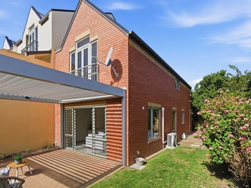 1/30 Stoke Street, Sumner, Christchurch