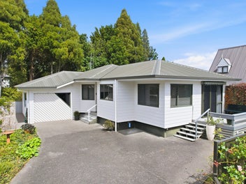 122B Fenton Street, Thames