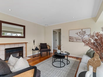 47 Philomel Crescent, Bayswater, Auckland
