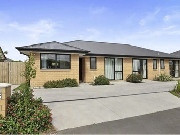 2 Tika Street, Riccarton, Christchurch