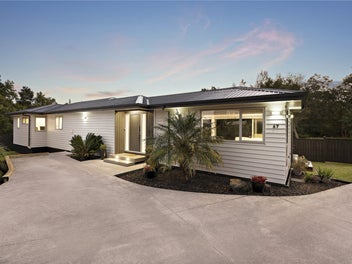 67 Athena Drive, Totara Vale, Auckland