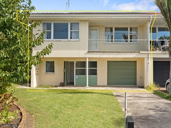 2/2A Arundel Street, Hillsborough, Auckland