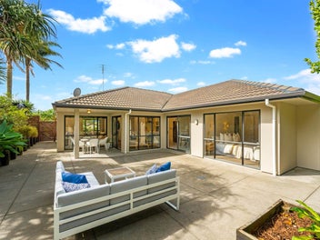7 Orwell Road, Greenhithe, Auckland