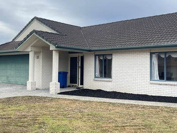 18 Montecito Place, Golflands, Auckland