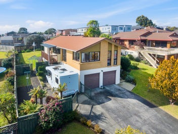 4 Kincraig Place, Highland Park, Auckland