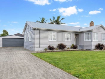 13 Buchanan Road, Kingseat