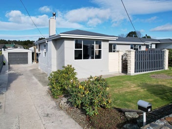 56 Glendale Crescent, Holmes Hill, Oamaru