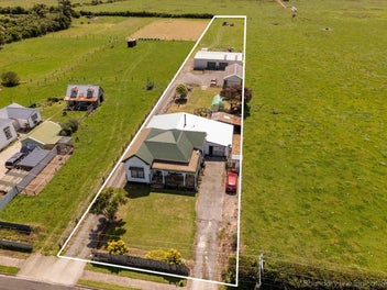 86 Victoria Street, Kaponga, Hāwera