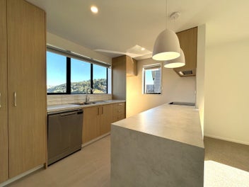 81 Holystone Road, Whitby, Porirua