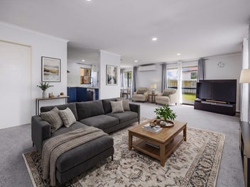 18 Pitt Avenue, Clendon Park, Auckland