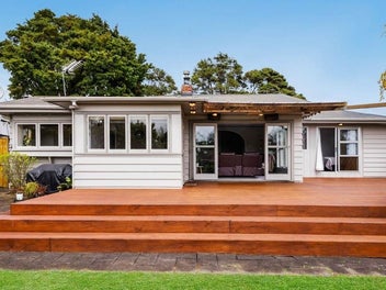 16 Red Hill Road, Red Hill, Papakura