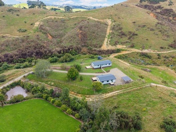 106D Totara Road, Ararimu, Drury