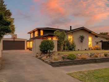 26 Yellowstone Crescent, Burwood, Christchurch