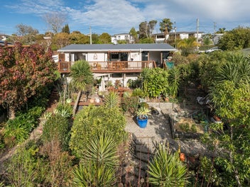 76 Tui Glen Road, Atawhai, Nelson