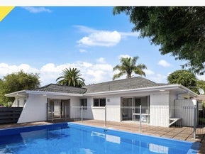 2 Pettit Place, Manukau, Auckland