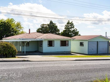 55 Gorge Road, Maungaturoto, Maungaturoto