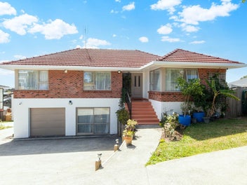 4237 Great North Road, Glendene, Auckland