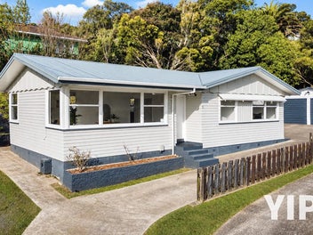 3 Jonathan Way, Paparangi, Wellington