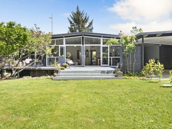 90 Derby Street, Feilding, Feilding