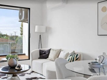 2/19 Matangi Road, Mount Wellington, Auckland