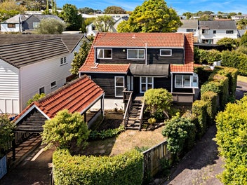 6/110 Norman Lesser Drive, St Johns, Auckland