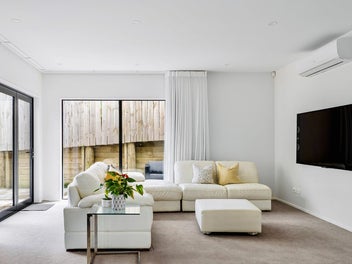 6C Pax Avenue, Forrest Hill, Auckland