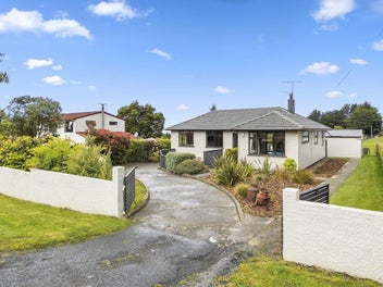43 Three Mile Hill Road, Halfway Bush, Dunedin
