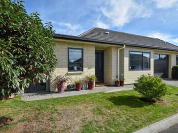 65 Ashmore Park Road, Carterton
