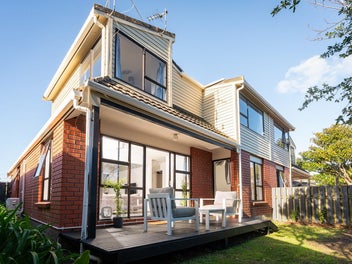 3/29A Parkvale Road, Karori, Wellington