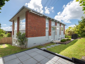 1/41 Quebec Road, Milford, Auckland