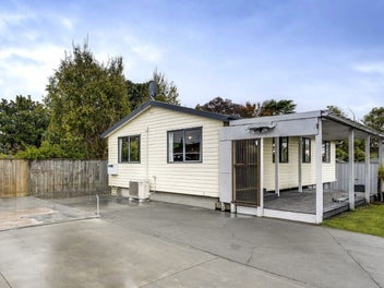 400 Burnett Street, Mahora, Hastings