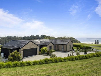 5 Hurihuri Road, Okura Bush, Silverdale