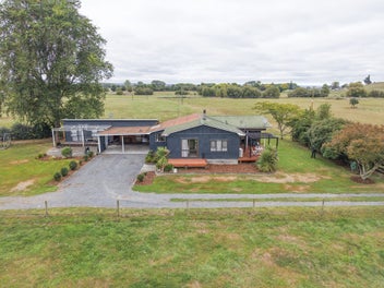 401 Longview Road, Reporoa