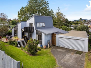 432 Fraser Street, Parkvale, Tauranga