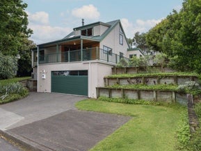 6 Fiesta Grove, Raumati Beach, Paraparaumu