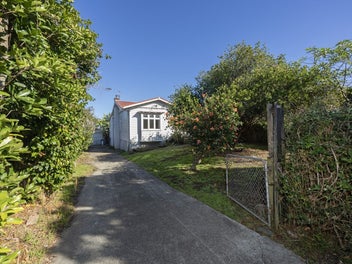 6 Curzon Street, Onehunga, Auckland