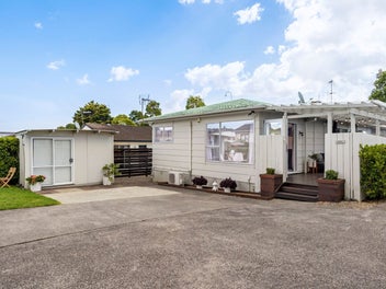 2/360 Bucklands Beach Road, Bucklands Beach, Auckland