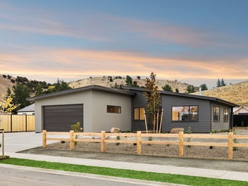 6 Lake Mckay Drive, Luggate, Wānaka
