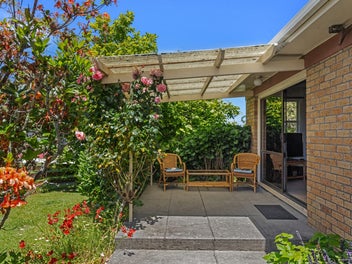 82 College Road, Edgecumbe, Edgecumbe