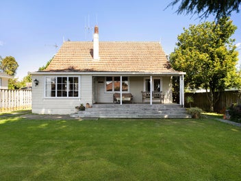 74 Alfred Street, Fairfield, Hamilton
