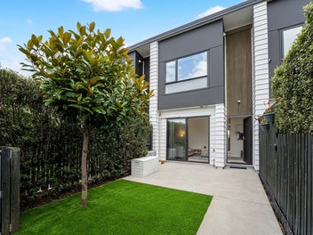 17 Beardmore Lane, Papakura, Auckland