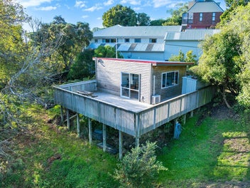 10 Ryan Street, Portobello, Dunedin