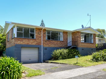 10 Tavistock Street, Westown, New Plymouth
