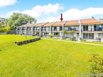 11/44 Carlos Drive, Flat Bush, Auckland