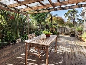 2/18 Glengarry Road, Glen Eden, Auckland